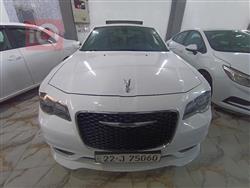 کرایسلەر 300